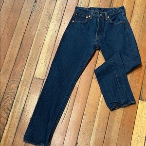 Vintage dark denim Levi’s 32x36